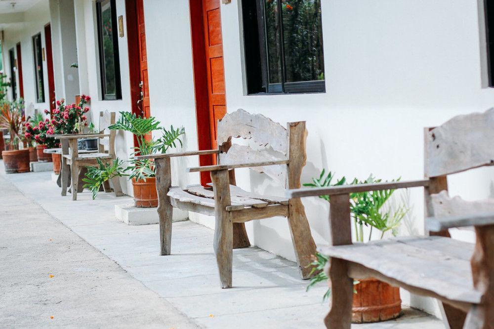 Lazea Tagaytay Inn Tagaytay City Exterior foto