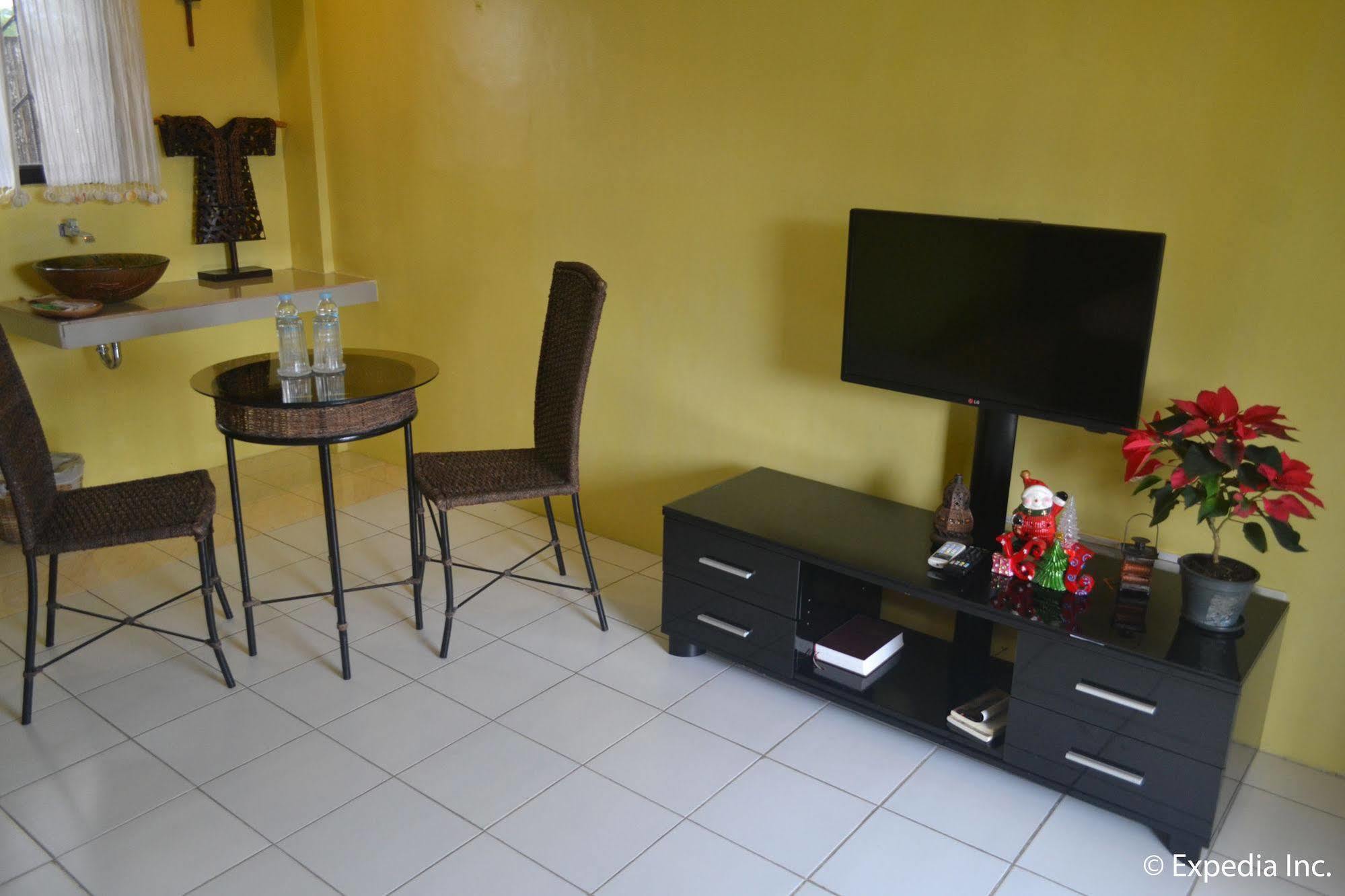 Lazea Tagaytay Inn Tagaytay City Exterior foto