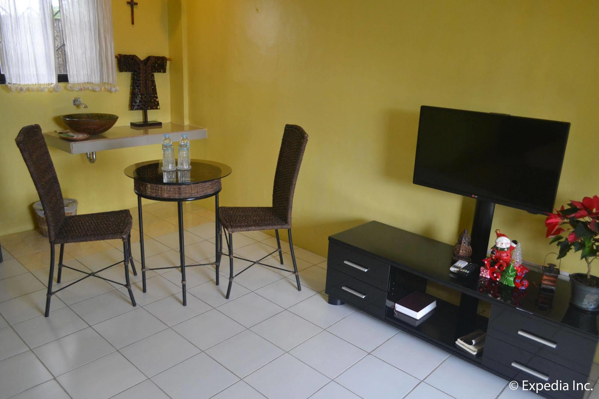 Lazea Tagaytay Inn Tagaytay City Exterior foto