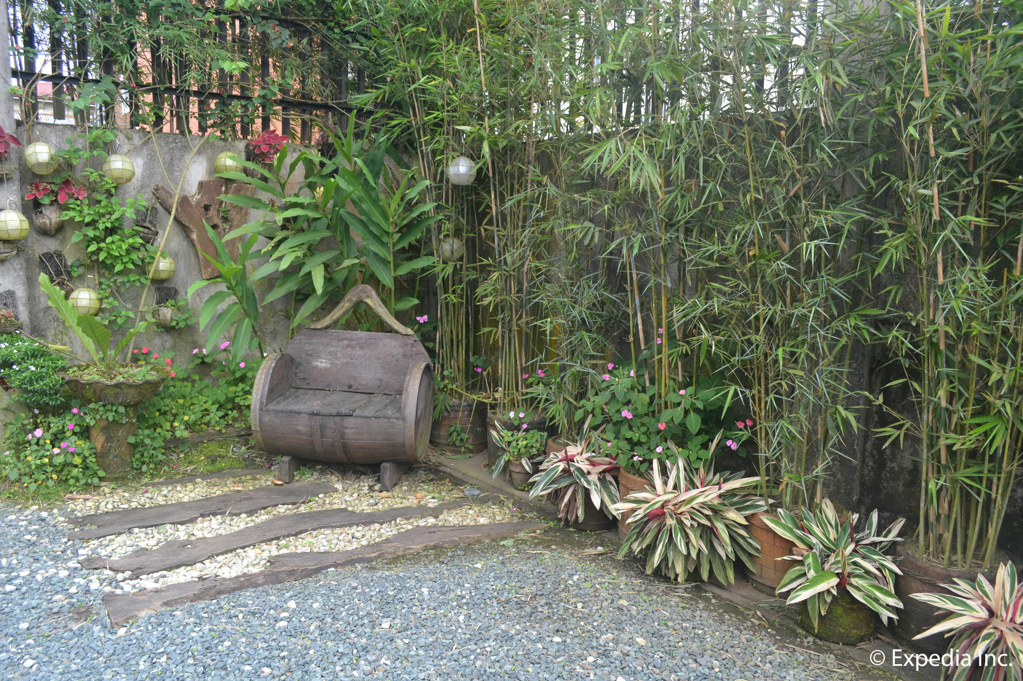 Lazea Tagaytay Inn Tagaytay City Exterior foto